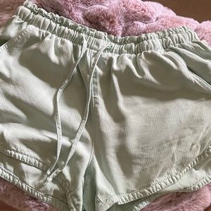 Sea foam soft shorties